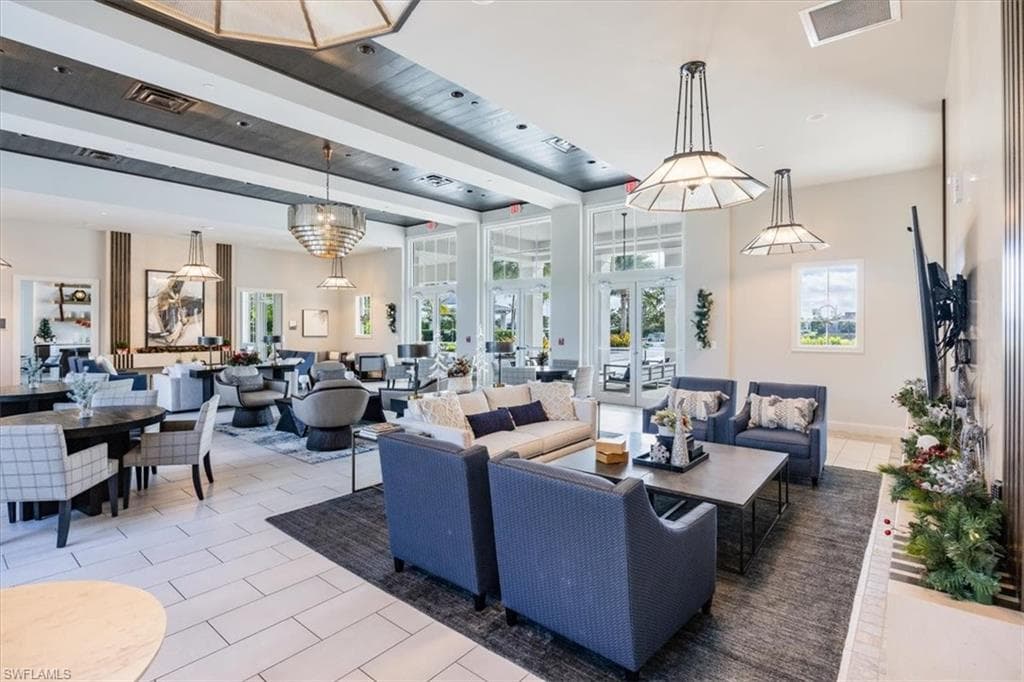 9088 Caicos Way, Naples, FL 34114-40