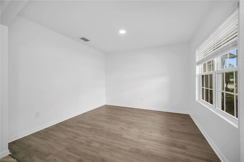 26974 Wildwood Pines Ln, Bonita Springs, FL 34135-8