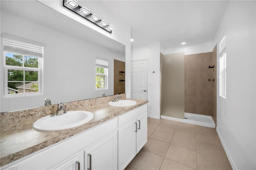 26974 Wildwood Pines Ln, Bonita Springs, FL 34135-16