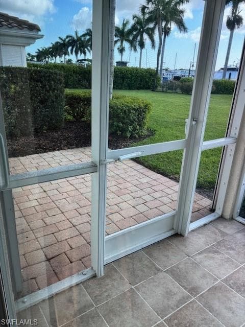333 Sunrise Cay 2, Naples, FL 34114-14