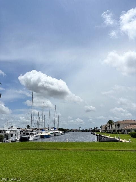 333 Sunrise Cay 2, Naples, FL 34114-1