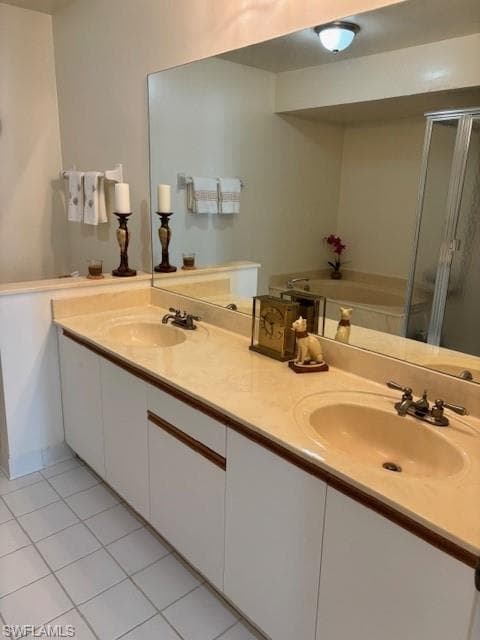 333 Sunrise Cay 2, Naples, FL 34114-7
