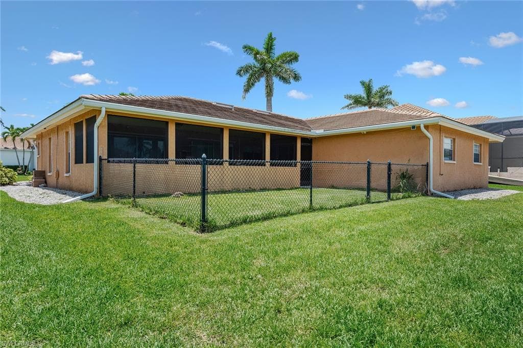 788 Sea Ct, Marco Island, FL 34145-9