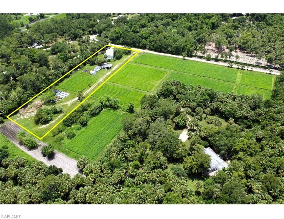 960 Mingo Dr, Naples, FL 34120-2