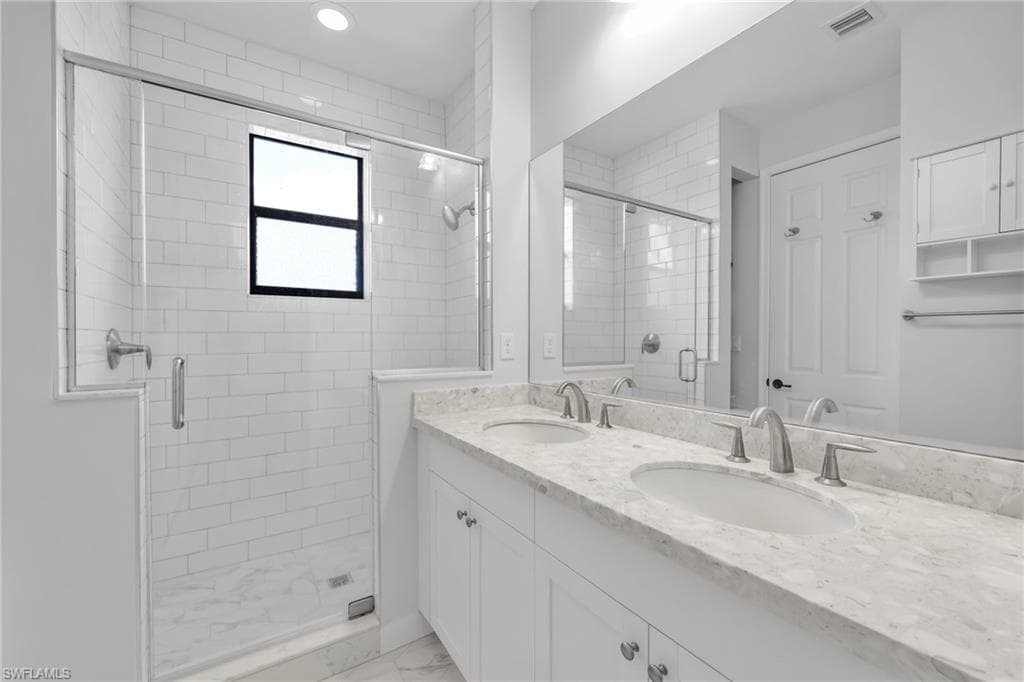 8847 Madrid Cir, Naples, FL 34104-26
