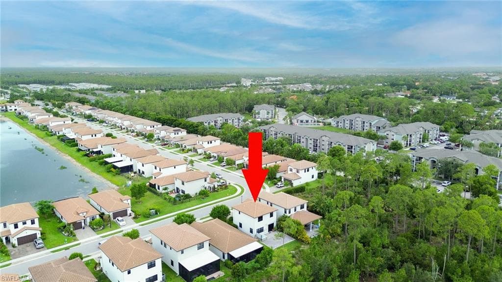 8847 Madrid Cir, Naples, FL 34104-38