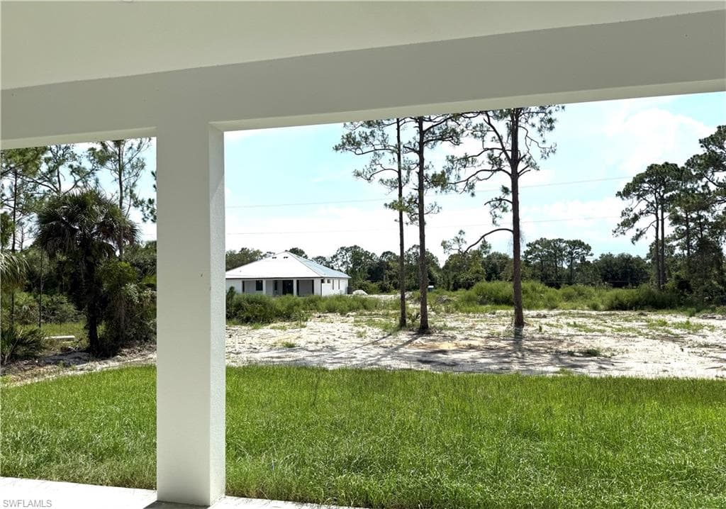 1421 Poinsettia Ave, Lehigh Acres, Fl 33972-12