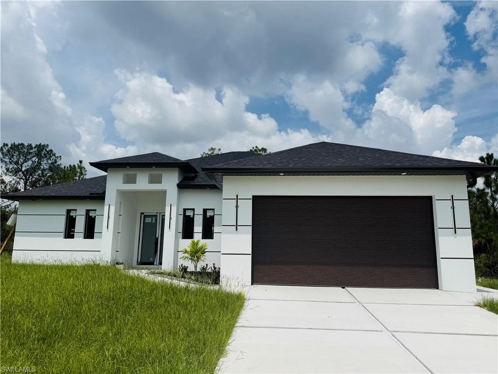 1421 Poinsettia Ave, Lehigh Acres, Fl 33972-2