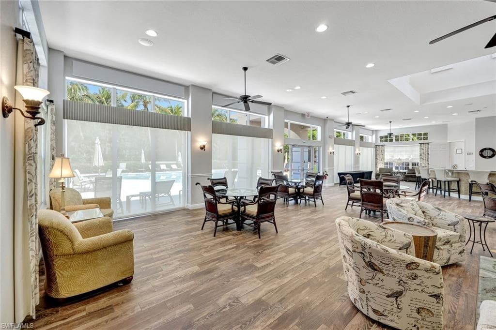 7842 Hawthorne Dr 1703, Naples, FL 34113-35
