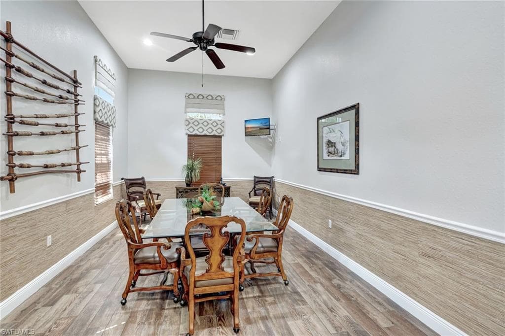 7842 Hawthorne Dr 1703, Naples, FL 34113-37