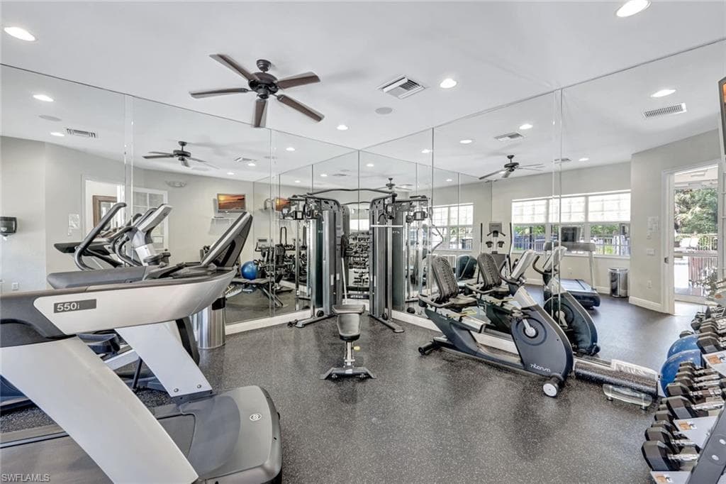 7842 Hawthorne Dr 1703, Naples, FL 34113-38