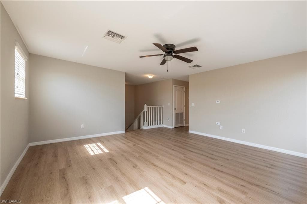 2470 Heydon Cir E, Naples, FL 34120-16