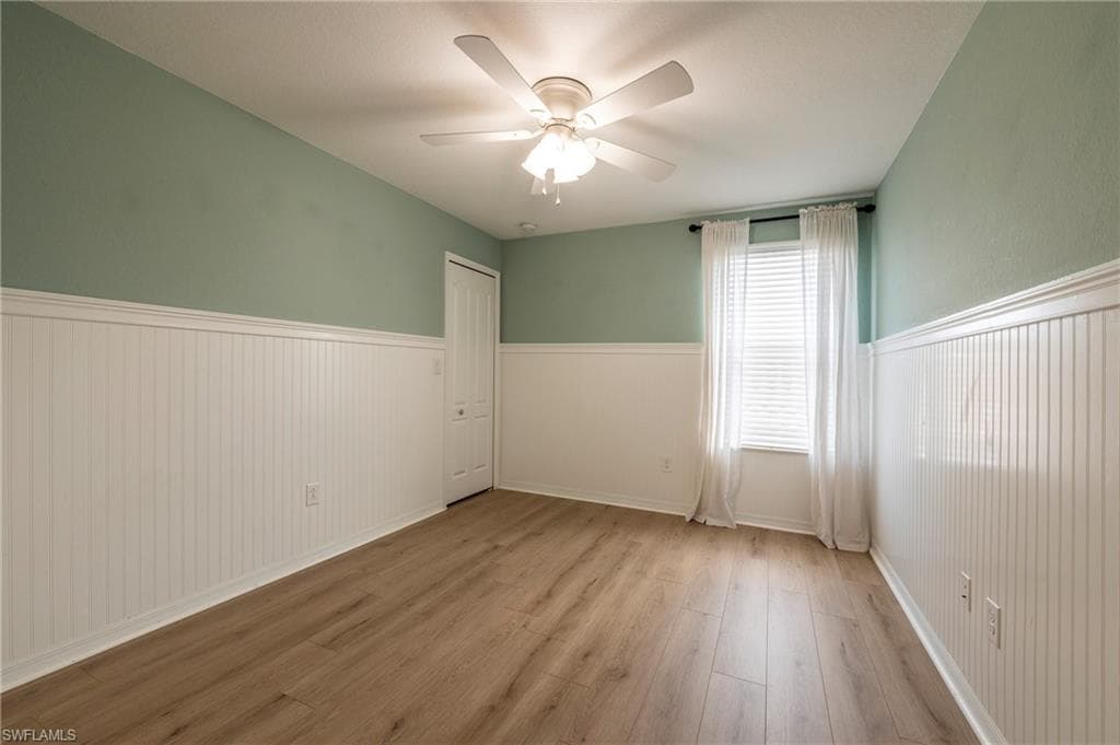 2470 Heydon Cir E, Naples, FL 34120-18