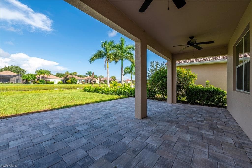 2470 Heydon Cir E, Naples, FL 34120-29