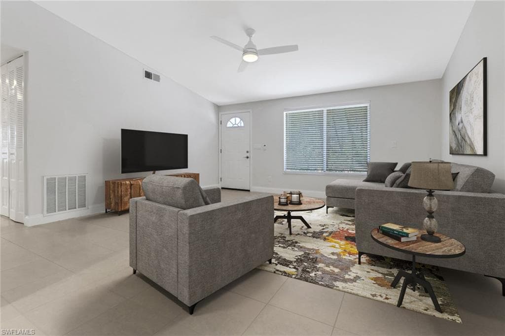 2130 Wilson Blvd N, Naples, FL 34120-3