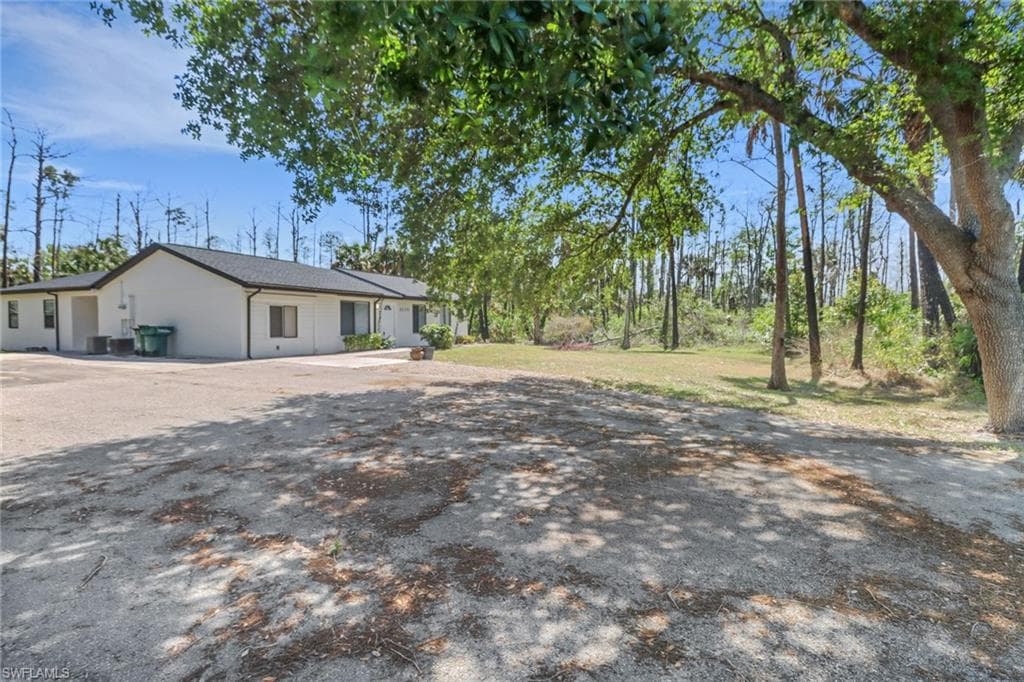 2130 Wilson Blvd N, Naples, FL 34120-6