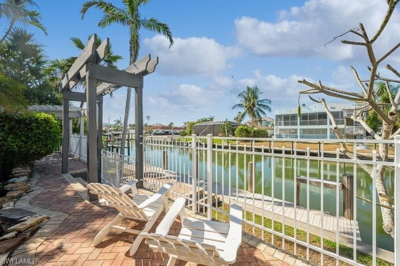 1154 Vernon Pl, Marco Island, FL 34145-23