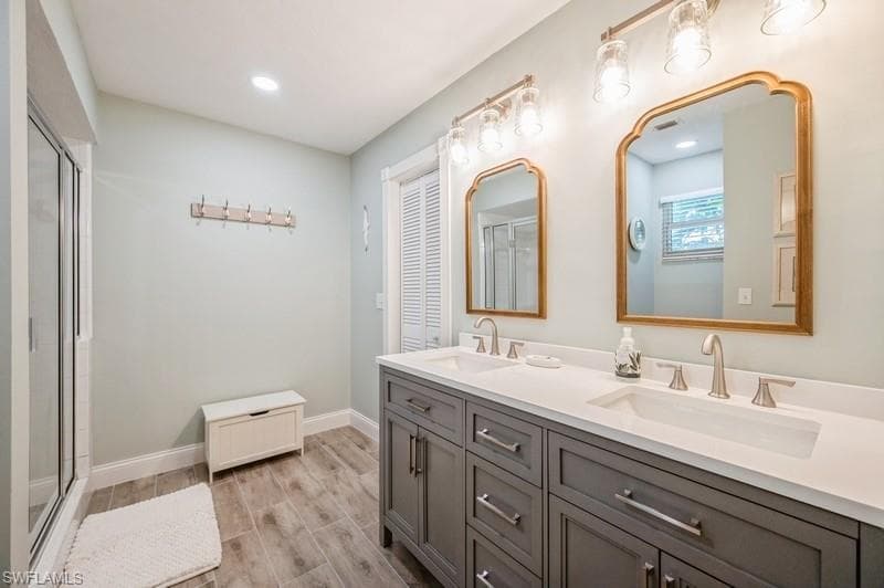 1154 Vernon Pl, Marco Island, FL 34145-25