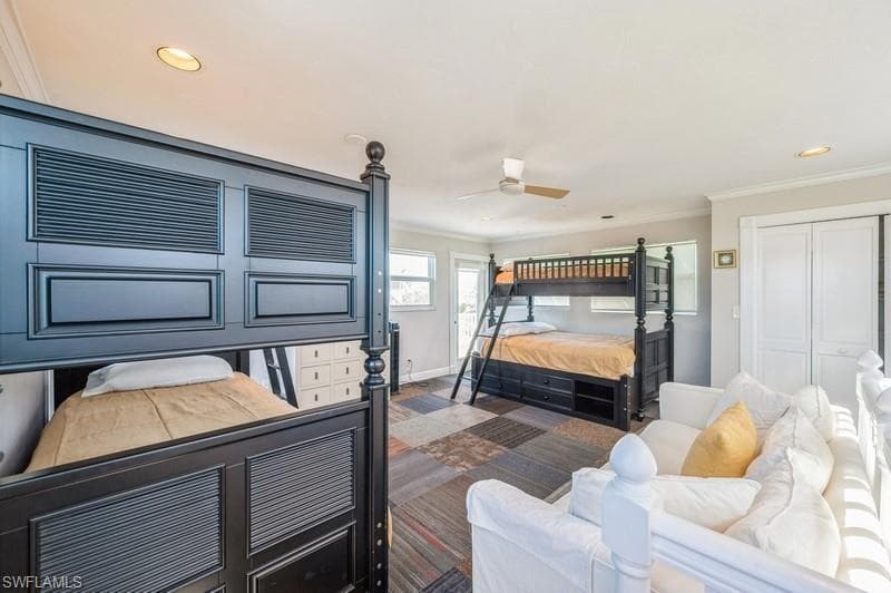 1154 Vernon Pl, Marco Island, FL 34145-40