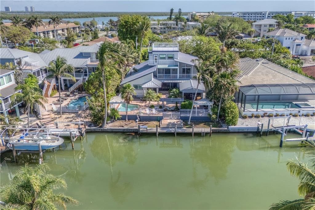1154 Vernon Pl, Marco Island, FL 34145-48