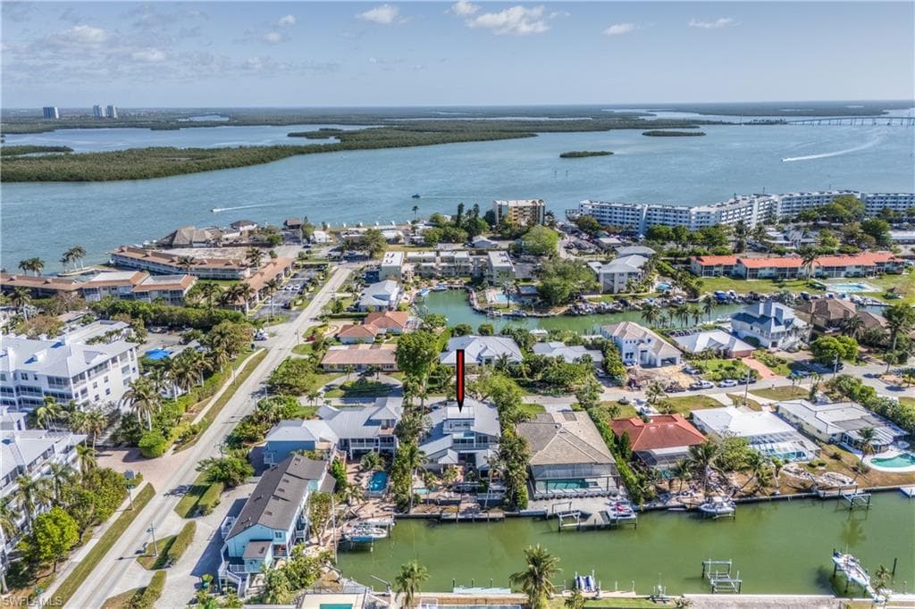 1154 Vernon Pl, Marco Island, FL 34145-50