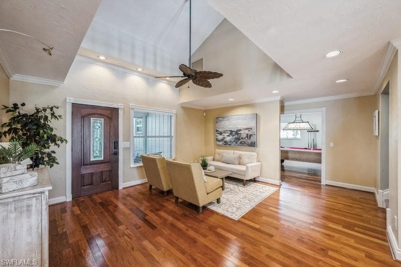 1154 Vernon Pl, Marco Island, FL 34145-5