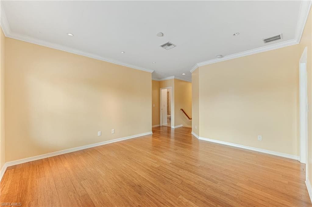 15320 Summit Place Cir 167, Naples, FL 34119-17