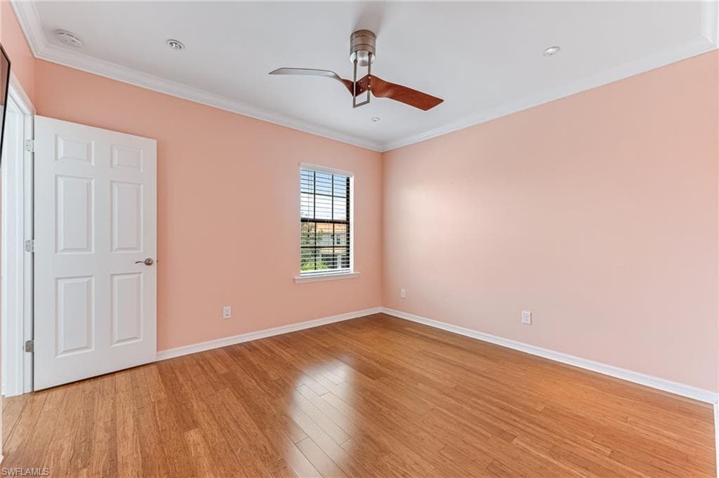15320 Summit Place Cir 167, Naples, FL 34119-26