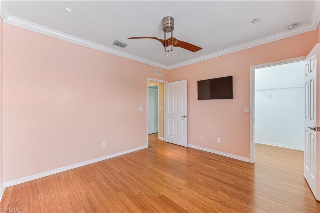 15320 Summit Place Cir 167, Naples, FL 34119-27