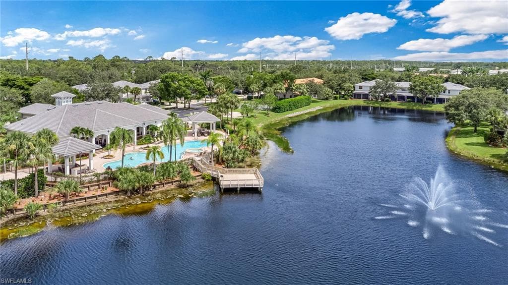 15320 Summit Place Cir 167, Naples, FL 34119-44