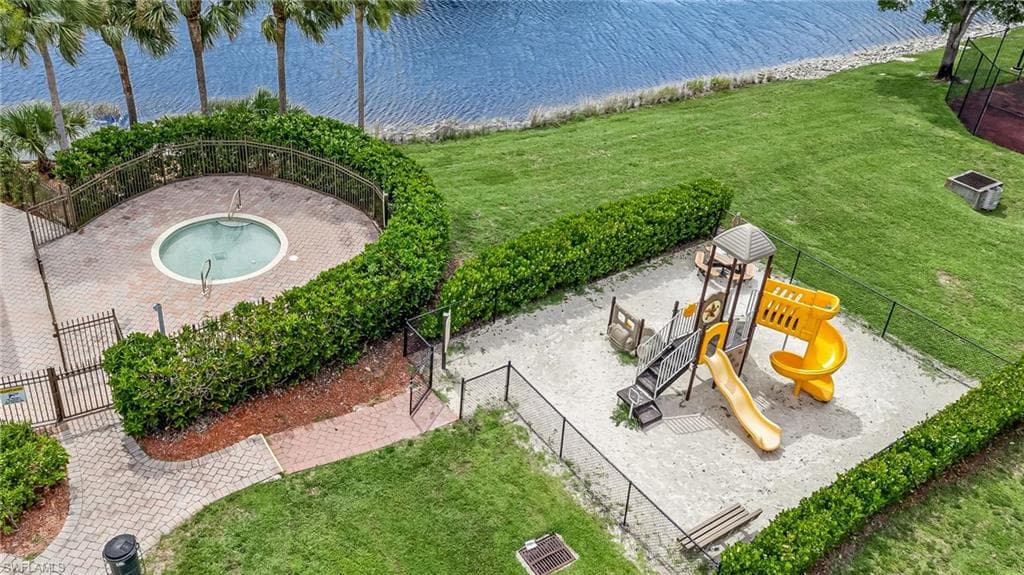 15320 Summit Place Cir 167, Naples, FL 34119-48
