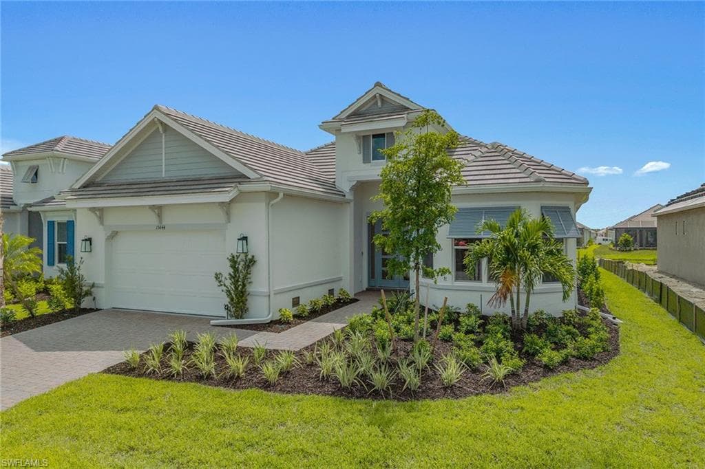 15844 Triesta Ln, Naples, FL 34114-2