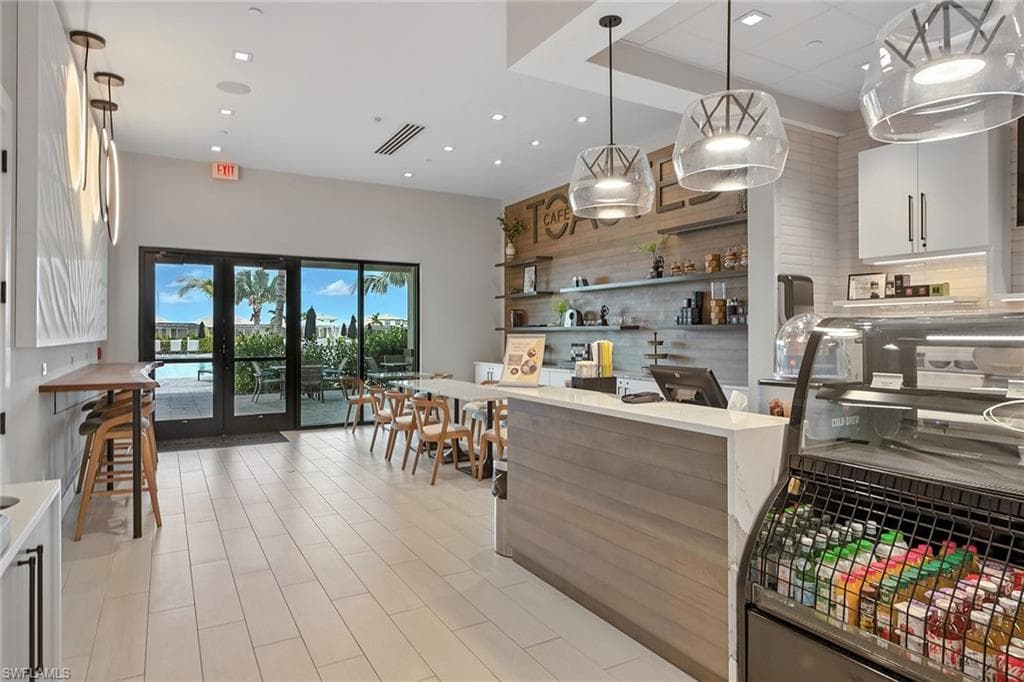 15844 Triesta Ln, Naples, FL 34114-38