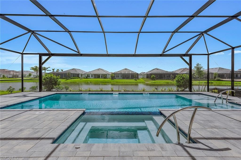15844 Triesta Ln, Naples, FL 34114-3