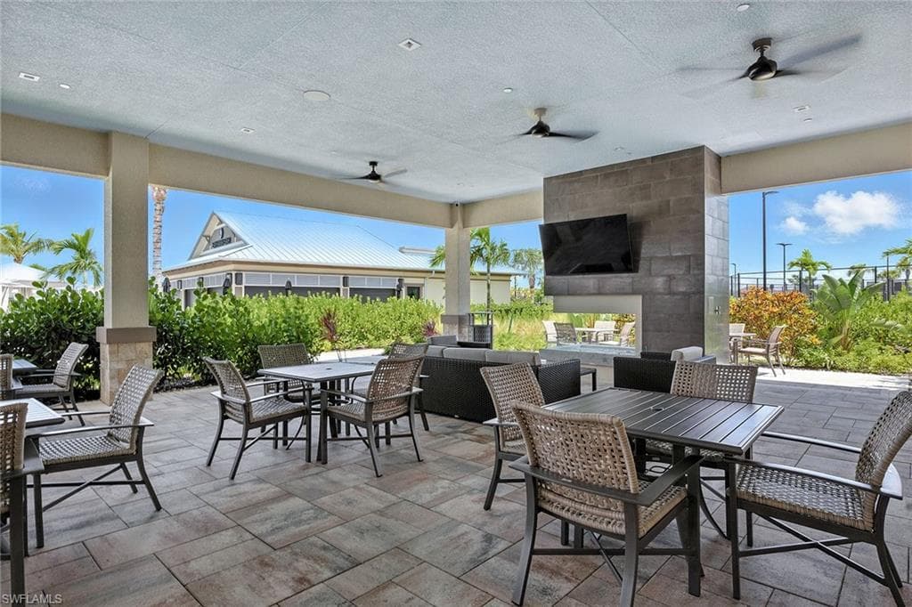 15844 Triesta Ln, Naples, FL 34114-44