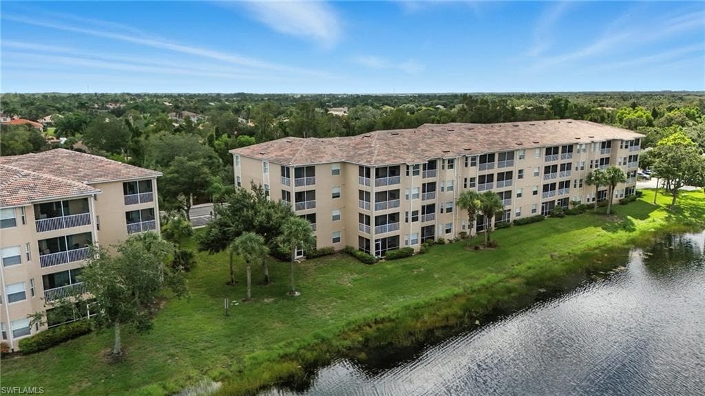 8570 Kingbird Loop 520, Estero, FL 33967-38