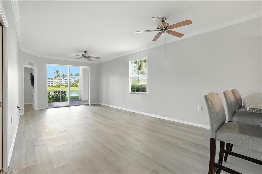 8570 Kingbird Loop 520, Estero, FL 33967-3