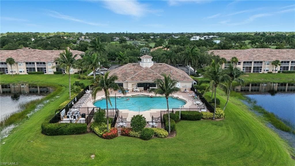 8570 Kingbird Loop 520, Estero, FL 33967-40