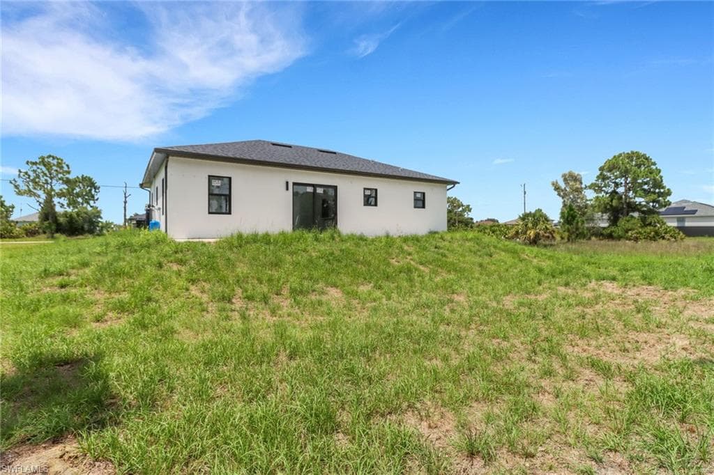 2911 28th St SW, Lehigh Acres, FL 33976-13