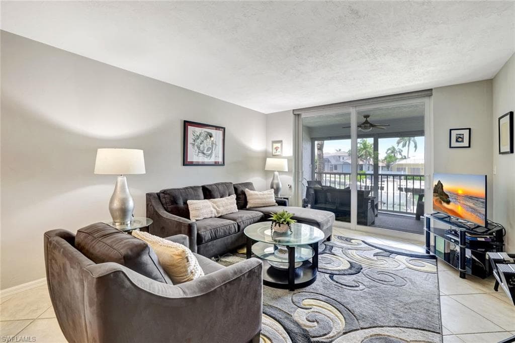 889 Collier Ct 2-203, Marco Island, FL 34145-12