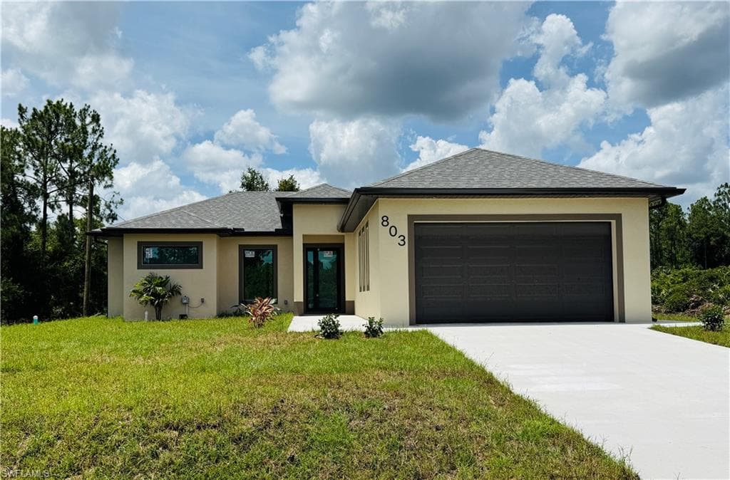 803 16th St, Lehigh Acres, FL 33972-4