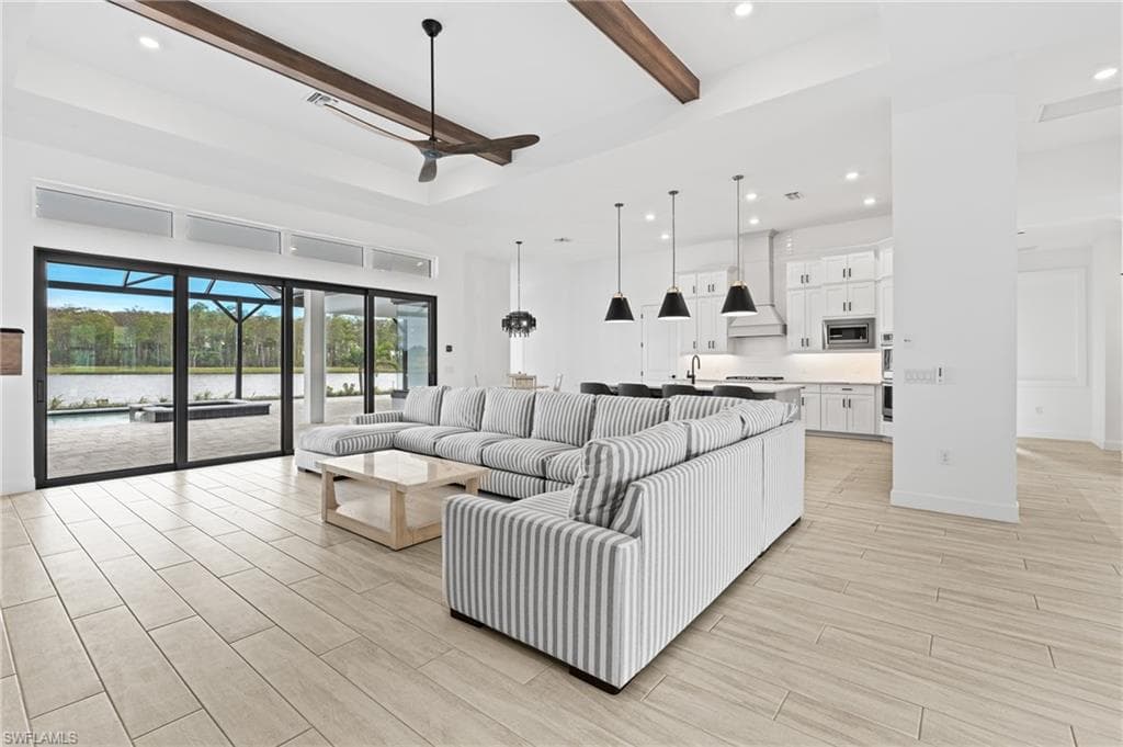15428 Turin Dr, Naples, FL 34114-13
