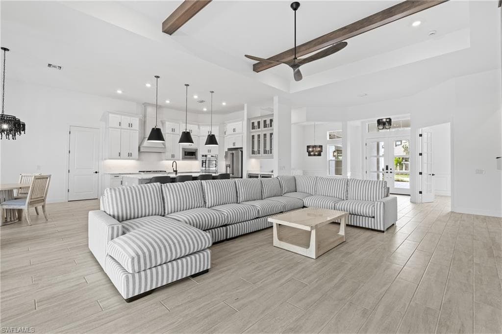 15428 Turin Dr, Naples, FL 34114-16