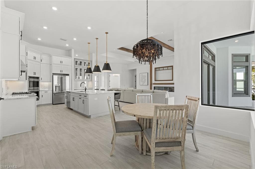 15428 Turin Dr, Naples, FL 34114-17