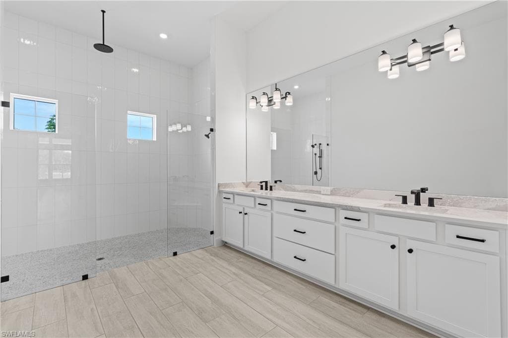 15428 Turin Dr, Naples, FL 34114-24