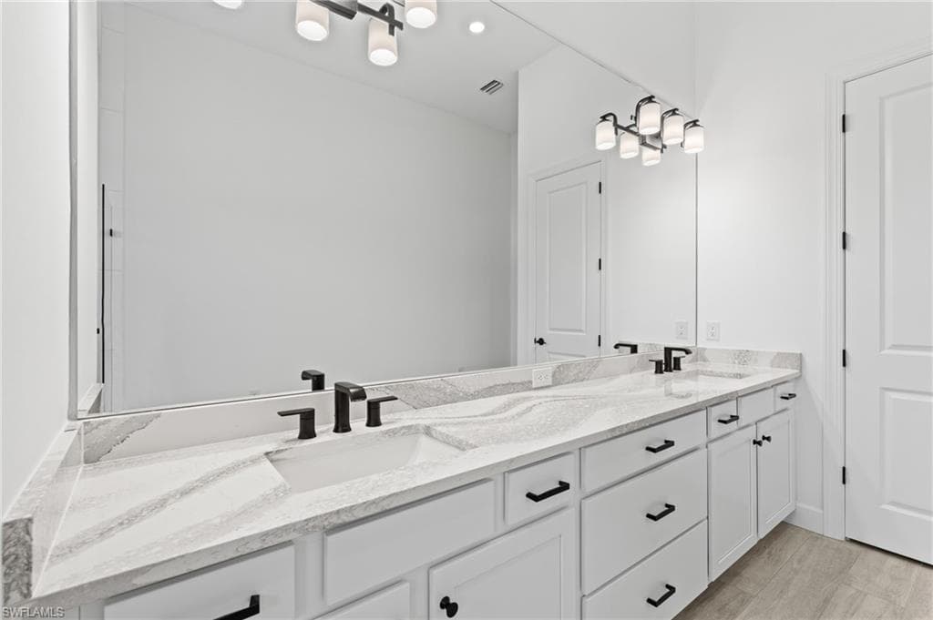 15428 Turin Dr, Naples, FL 34114-25