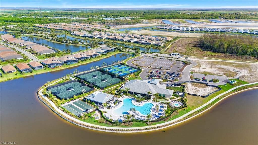15428 Turin Dr, Naples, FL 34114-49