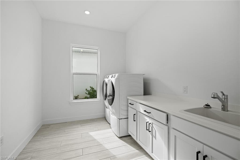 15428 Turin Dr, Naples, FL 34114-50
