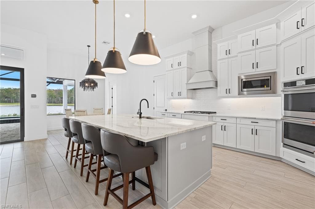 15428 Turin Dr, Naples, FL 34114-7