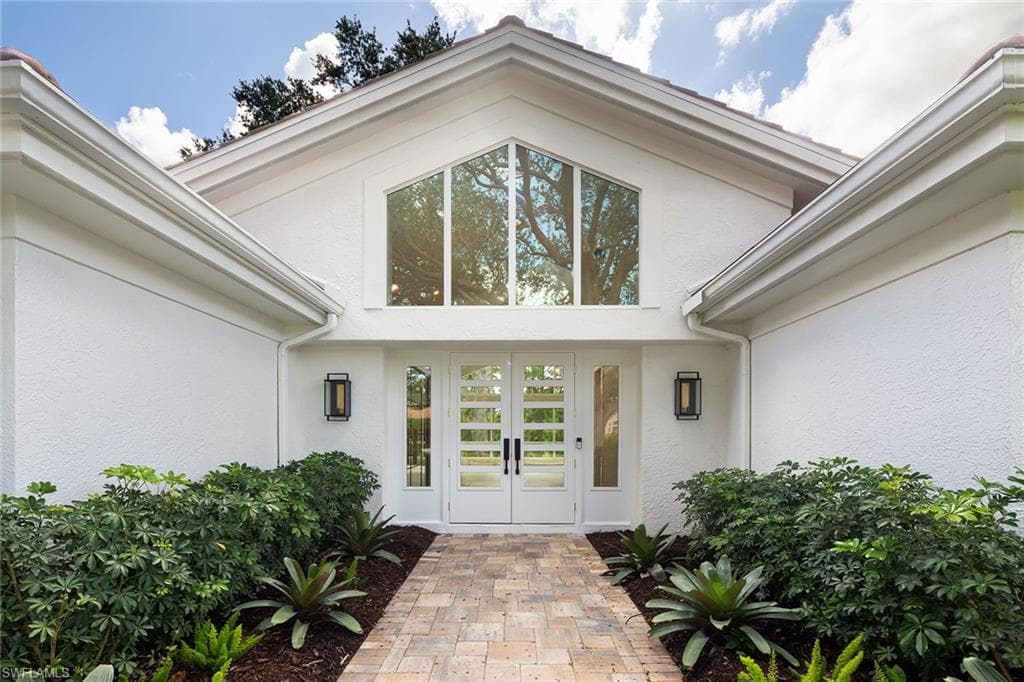 7573 Cordoba Cir, Naples, FL 34109-32